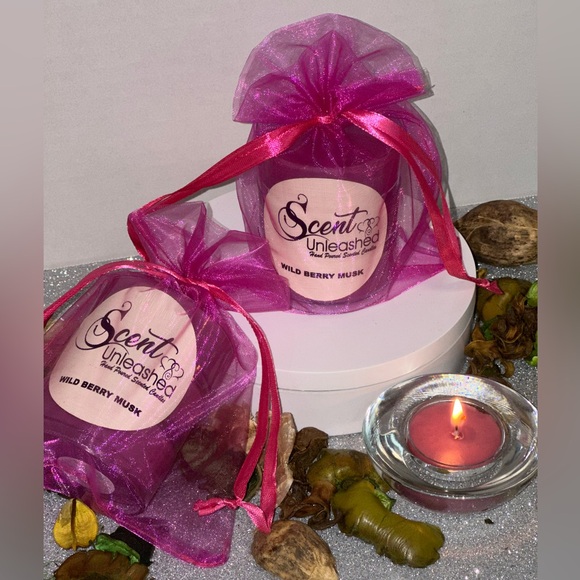 WILD BERRY MUSK, SCENT UNLEASHED LLC LUXURY HAND POURED SCENTED CANDLES - Picture 2 of 3